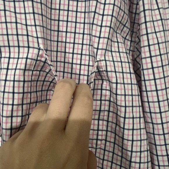 FINAL PRICE Crown & Ivy Men’s Button Down - Picture 3 of 6